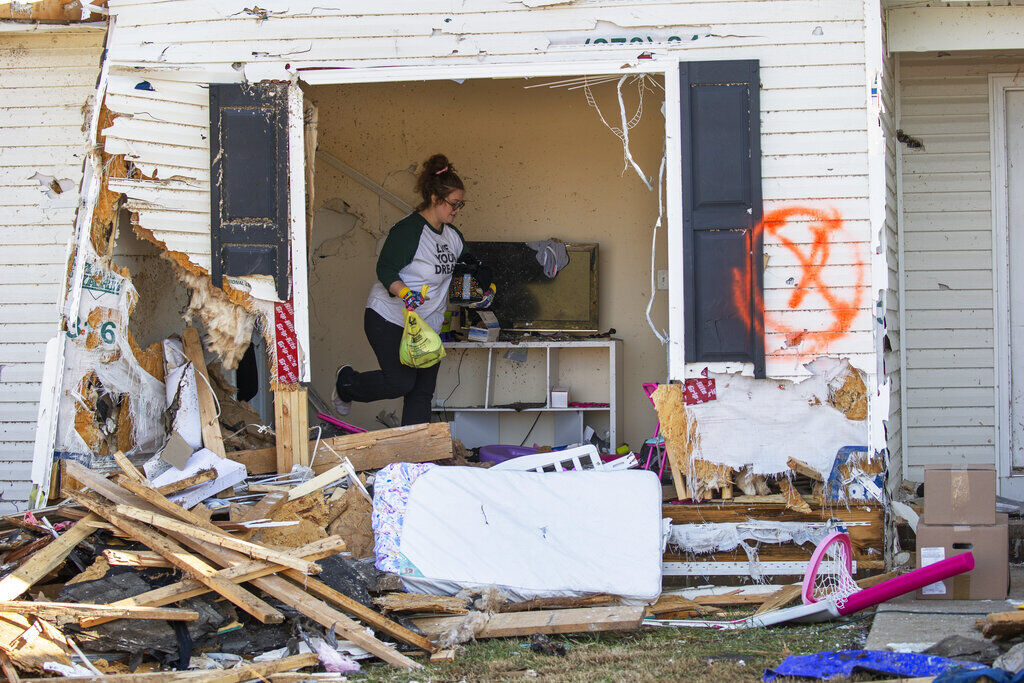 Midwest Tornadoes One Street